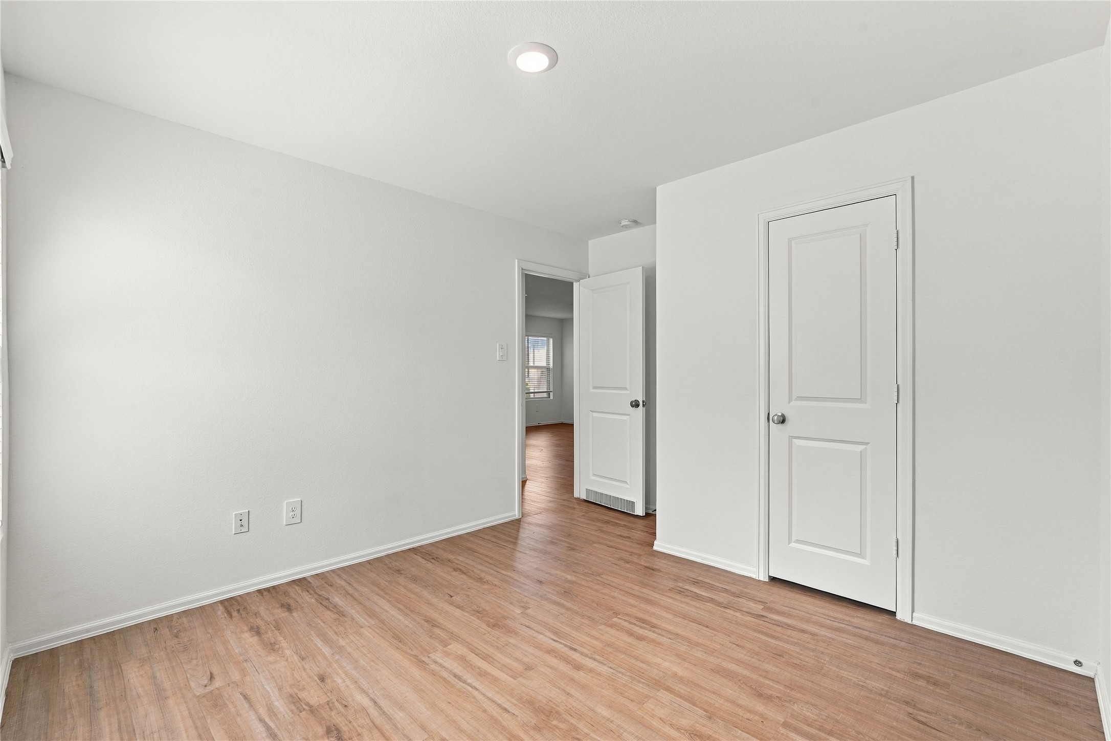 967 Oak Mist Lane, Magnolia, TX 77354