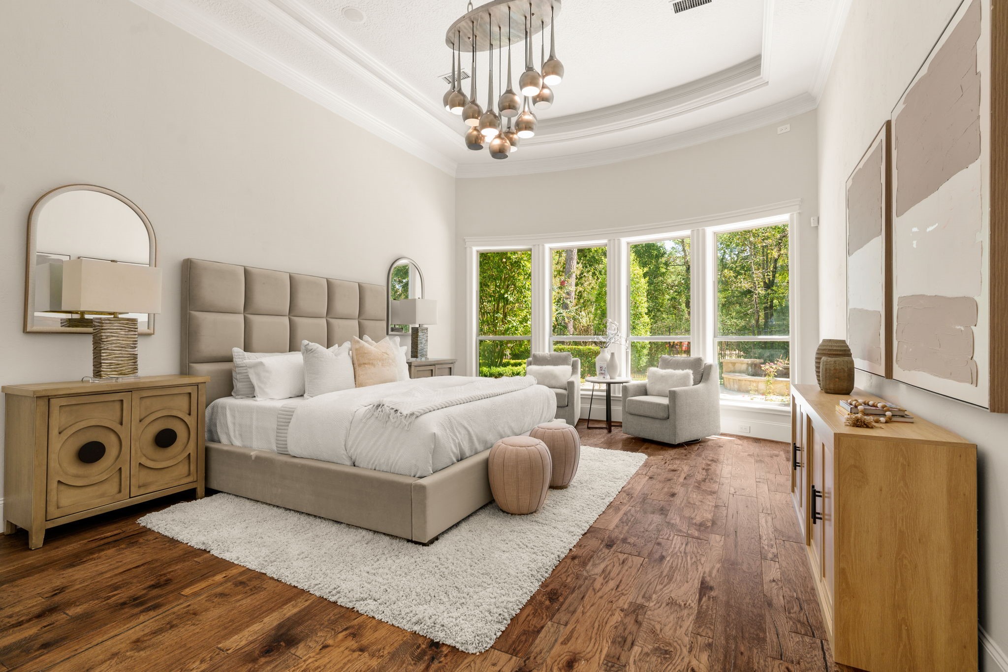 98 W Ambassador Bend, The Woodlands, TX 77382