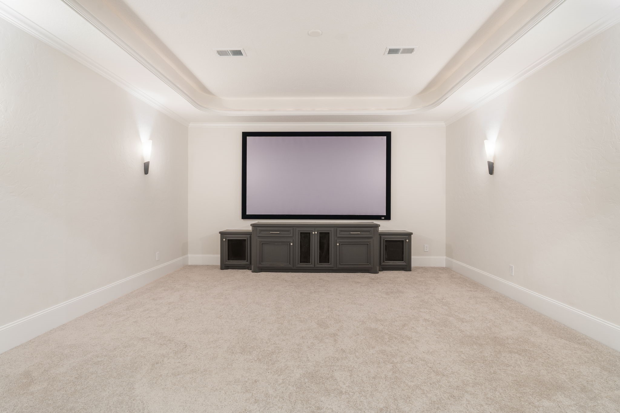98 W Ambassador Bend, The Woodlands, TX 77382