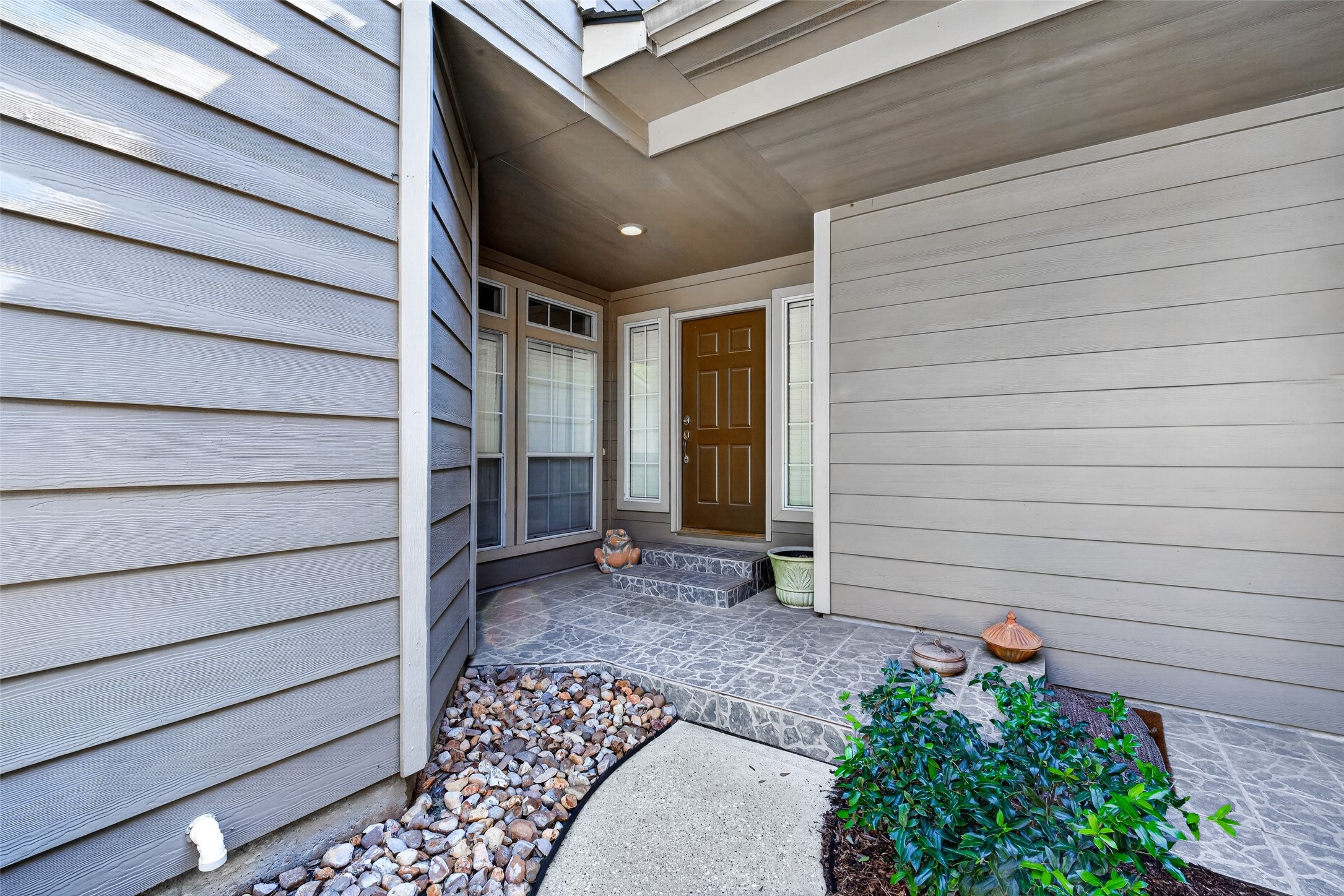 18 Valley Oaks Circle, The Woodlands, TX 77382
