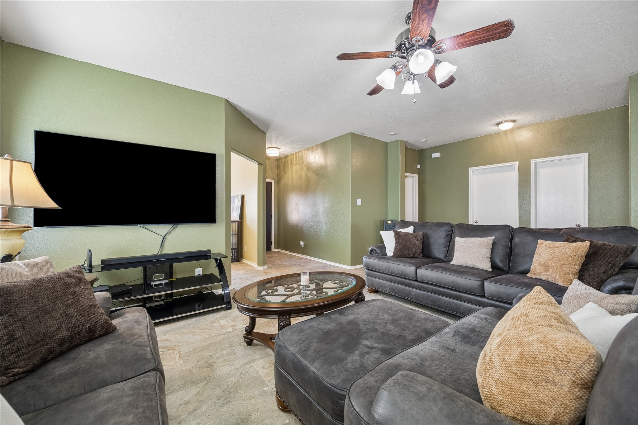 805 Indigo Springs Lane, La Marque, TX 77568