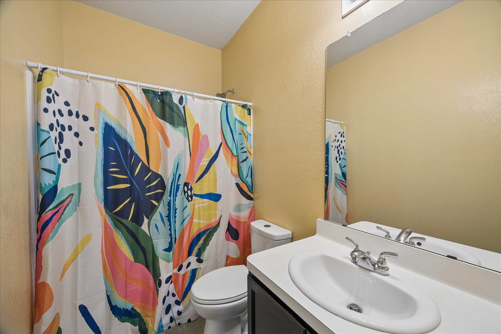 805 Indigo Springs Lane, La Marque, TX 77568
