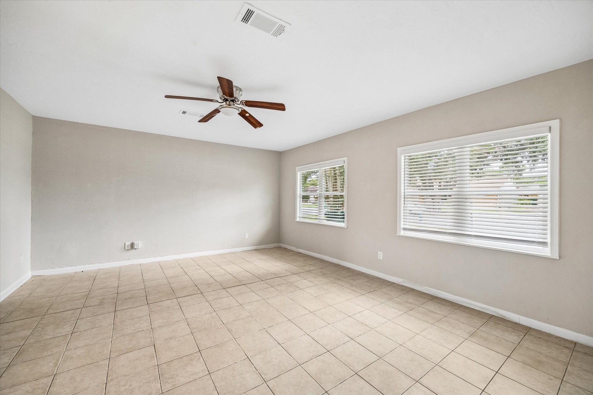 626 Sulphur Street, Houston, TX 77034