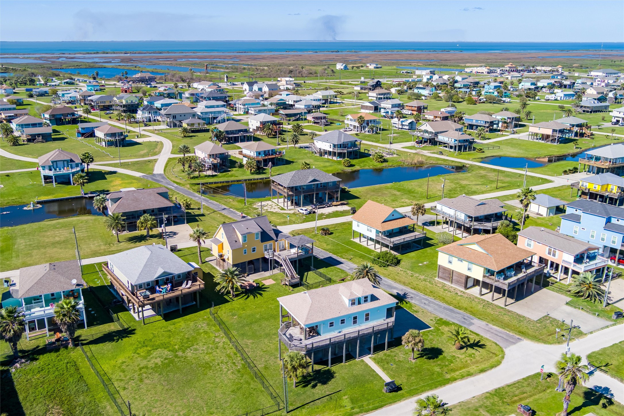 2011 Vista, Crystal Beach, TX 77650