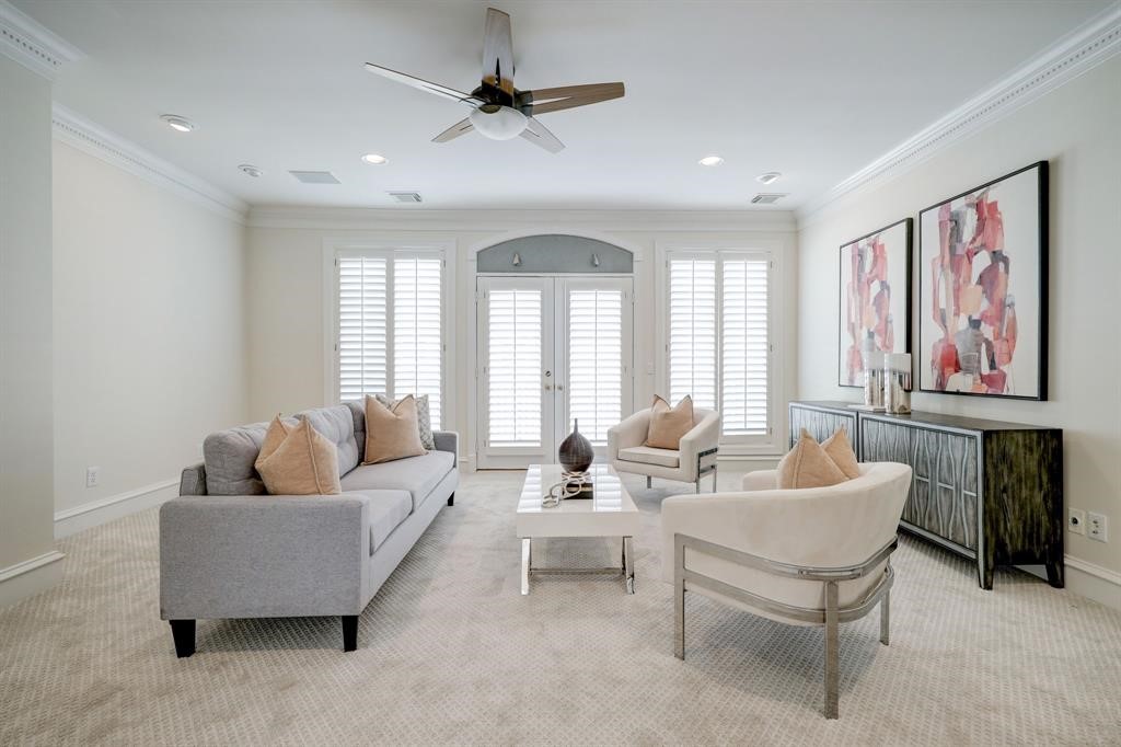 4951 Tilbury Estates Drive, Houston, TX 77056