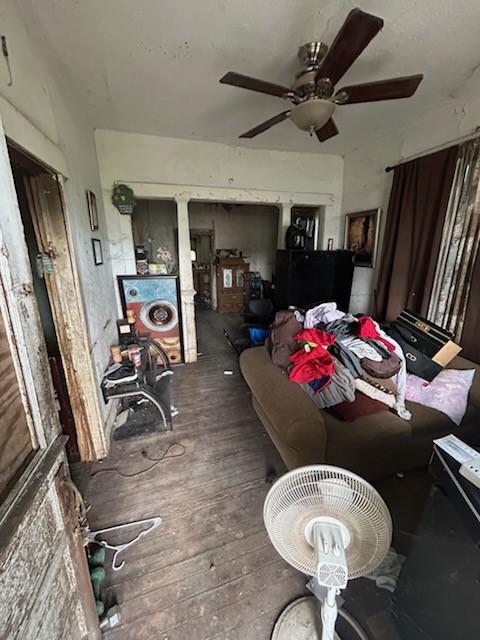 130 Basswood Street, Houston, TX 77022