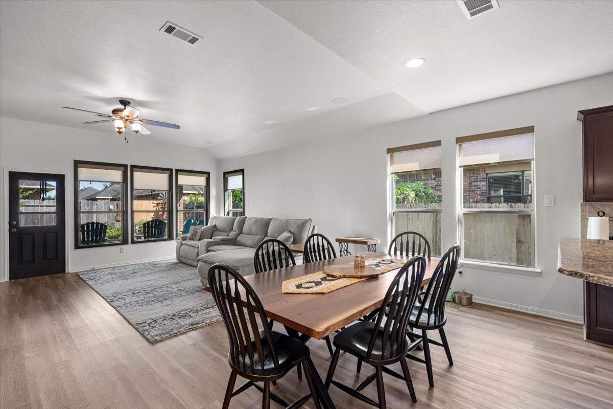 944 Francesca Court, League City, TX 77573