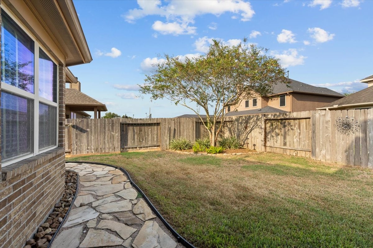 944 Francesca Court, League City, TX 77573