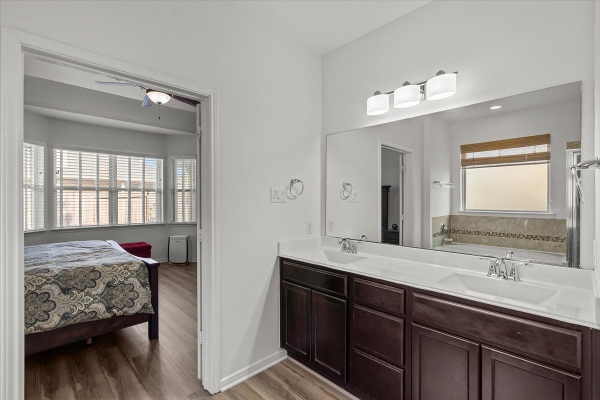 944 Francesca Court, League City, TX 77573