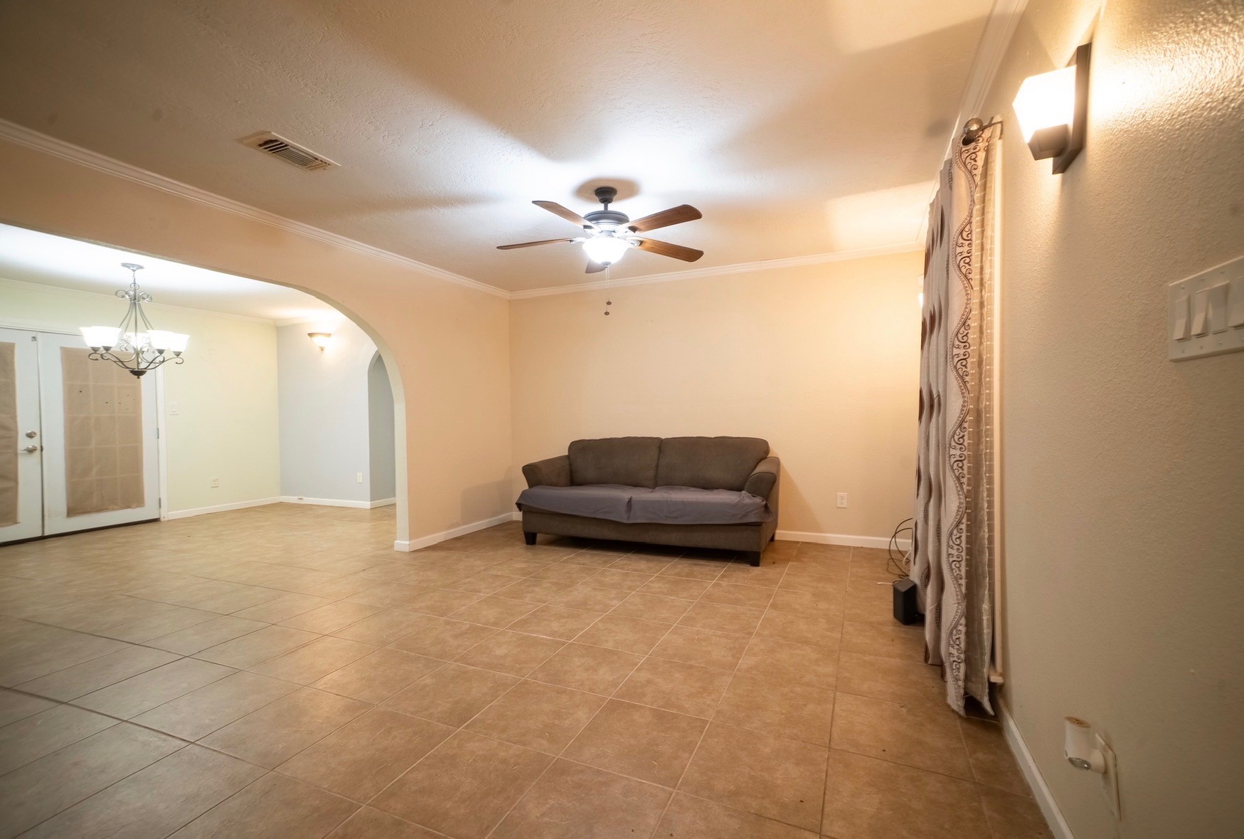 2117 Pecan Street, Dickinson, TX 77539
