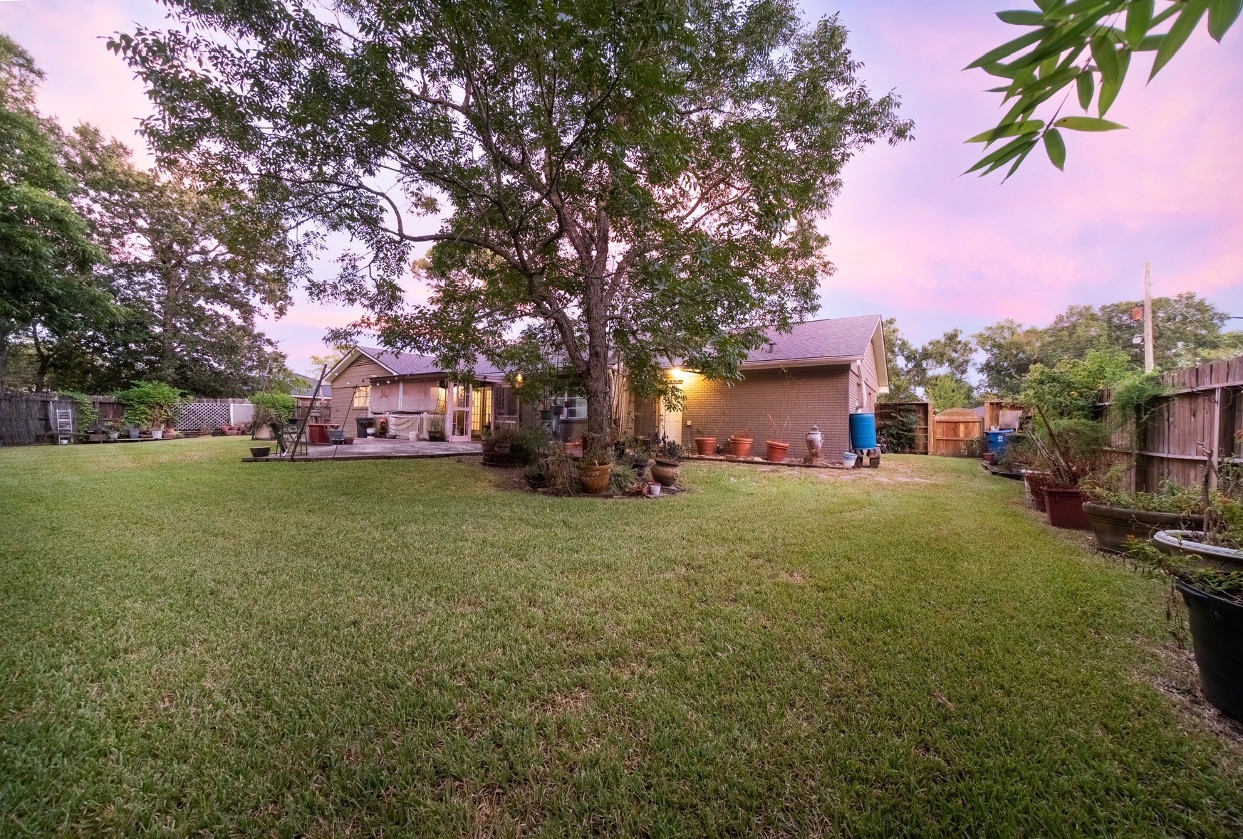 2117 Pecan Street, Dickinson, TX 77539