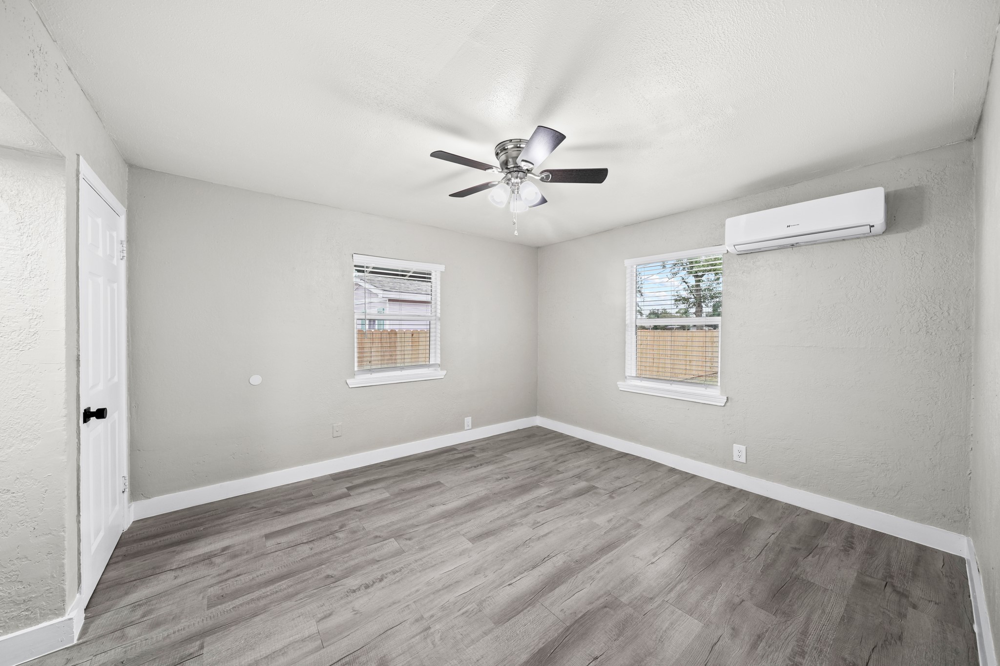 2317 19th Avenue N, Texas City, TX 77590 2317 19th Avenue N, Texas City, TX 77590