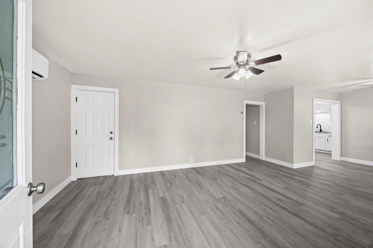 2317 19th Avenue N, Texas City, TX 77590 2317 19th Avenue N, Texas City, TX 77590