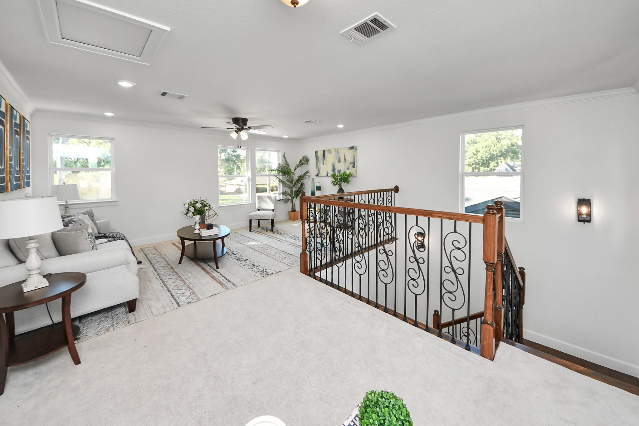 10038 Westview Drive, Houston, TX 77055
