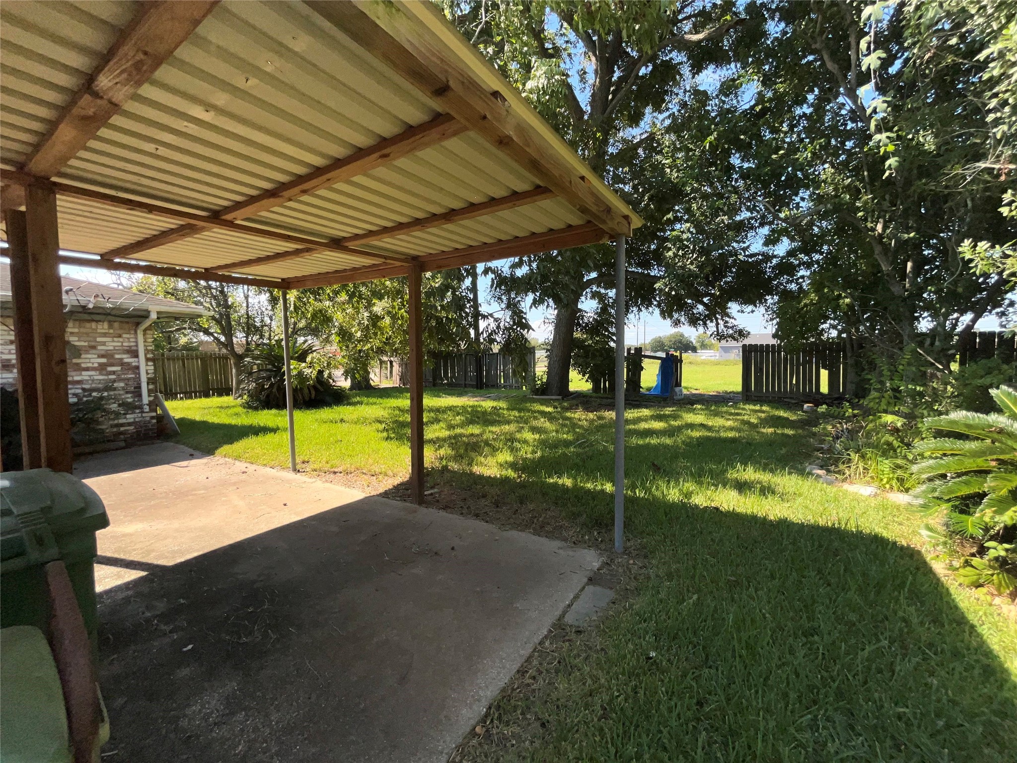 13026 Glenwyck Street, Houston, TX 77045