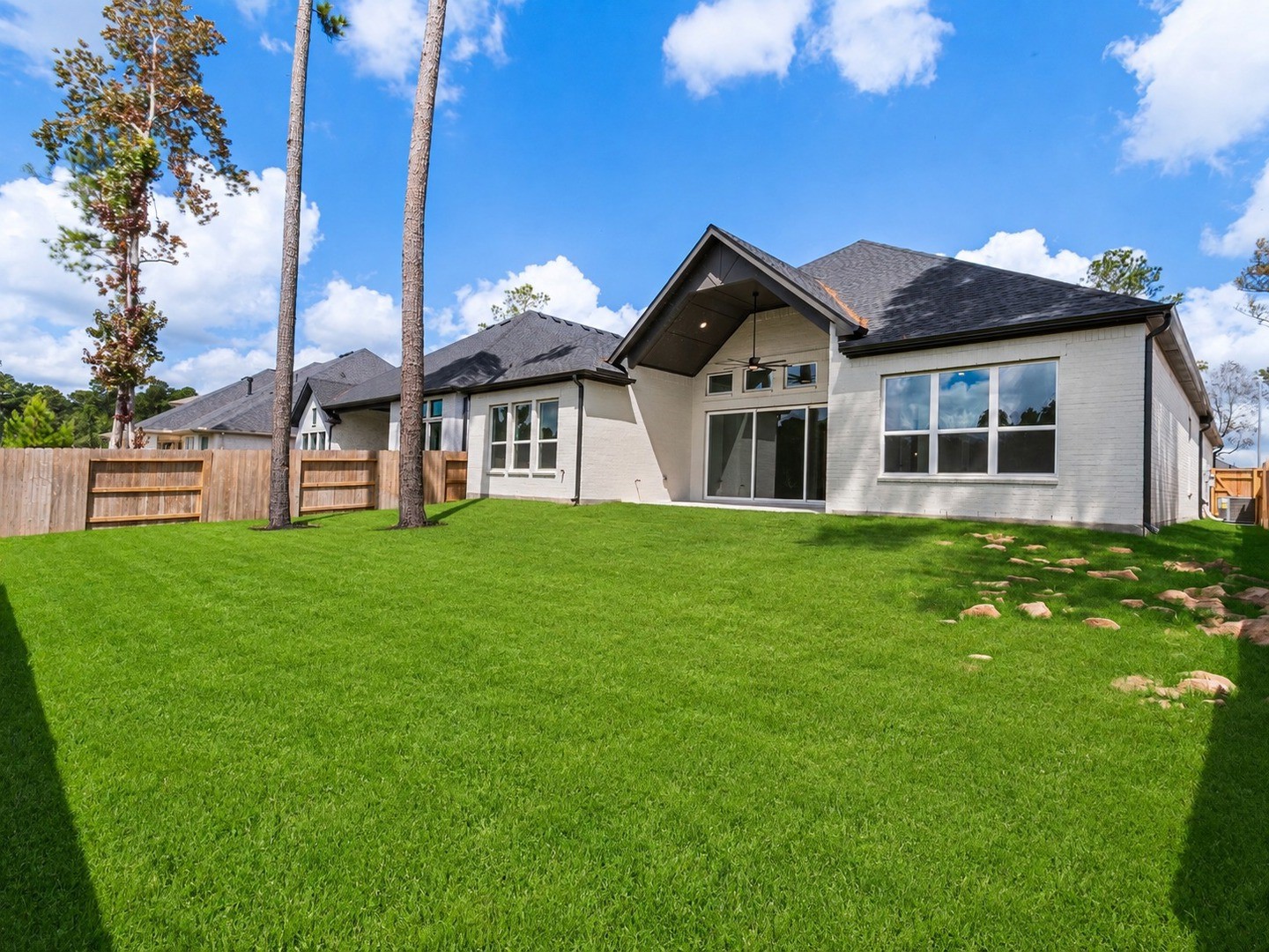 Woodhavyn_Fenton_Classic_13_Exterior_06-a