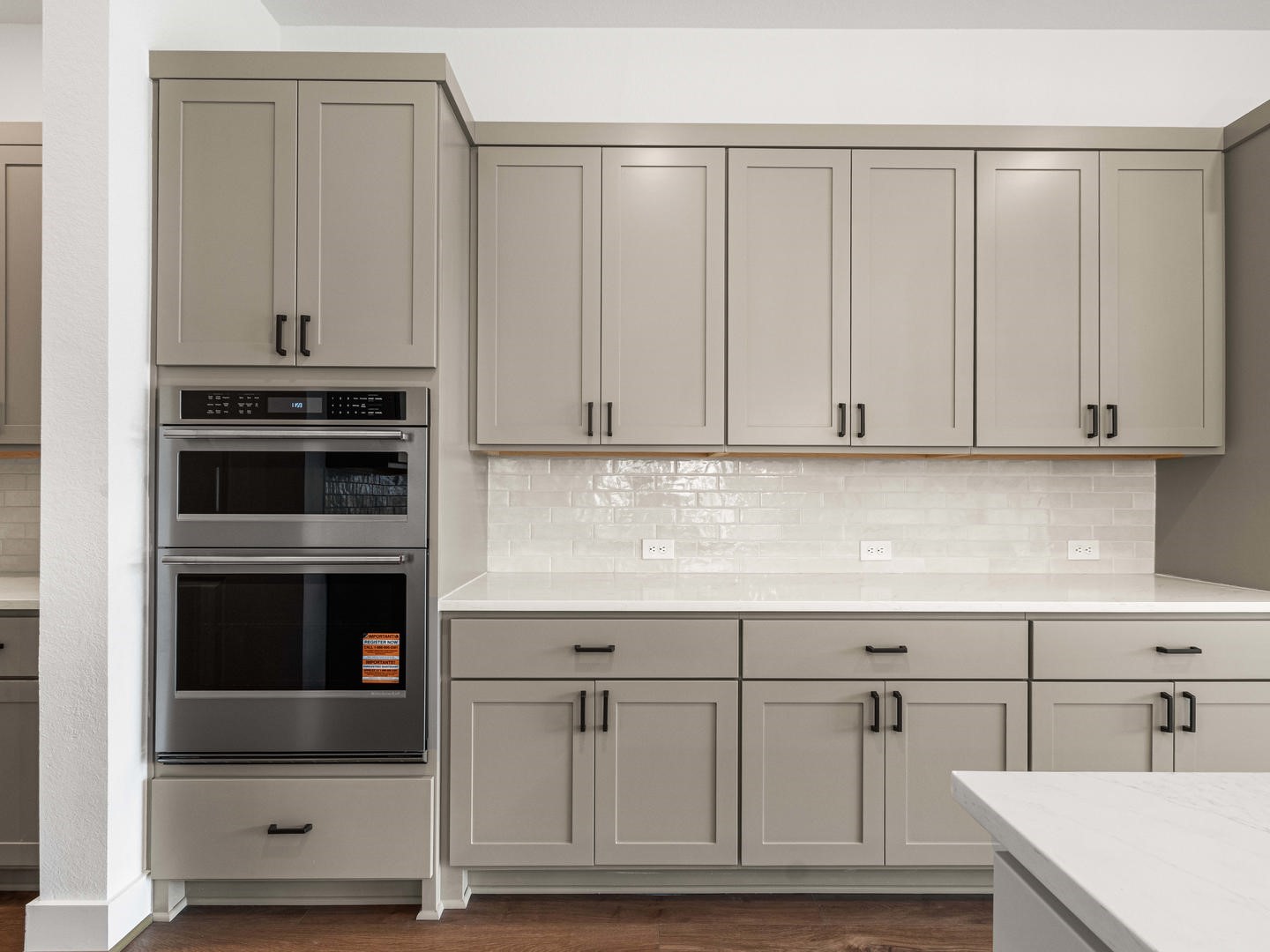 Woodhavyn_Fenton_Classic_13_Kitchen_06