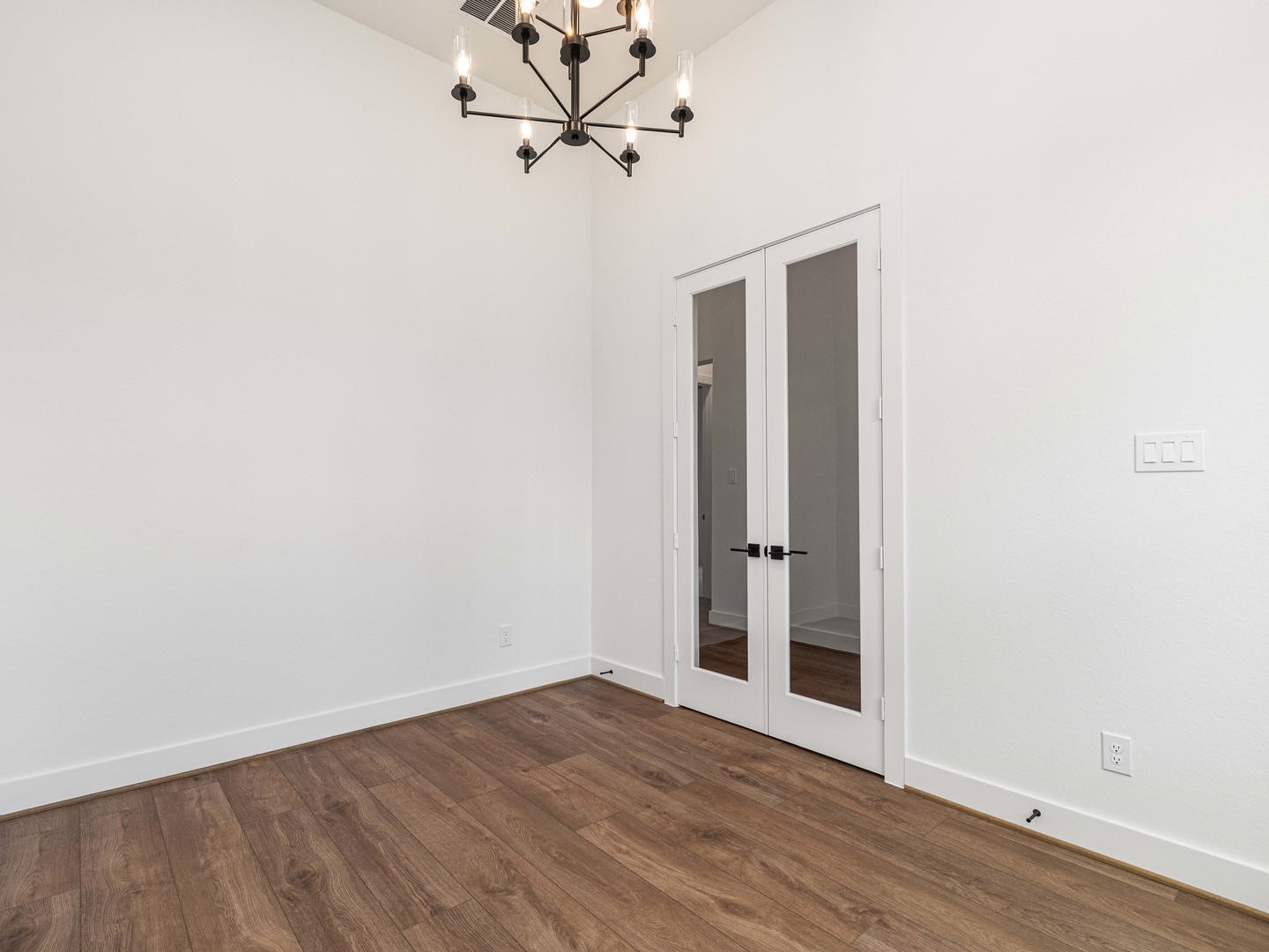 Woodhavyn_Fenton_Classic_13_Office_02