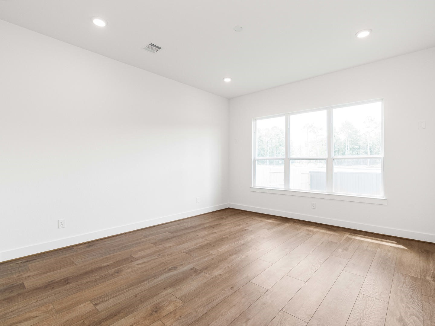 Woodhavyn_Fenton_Classic_13_Media Room_01
