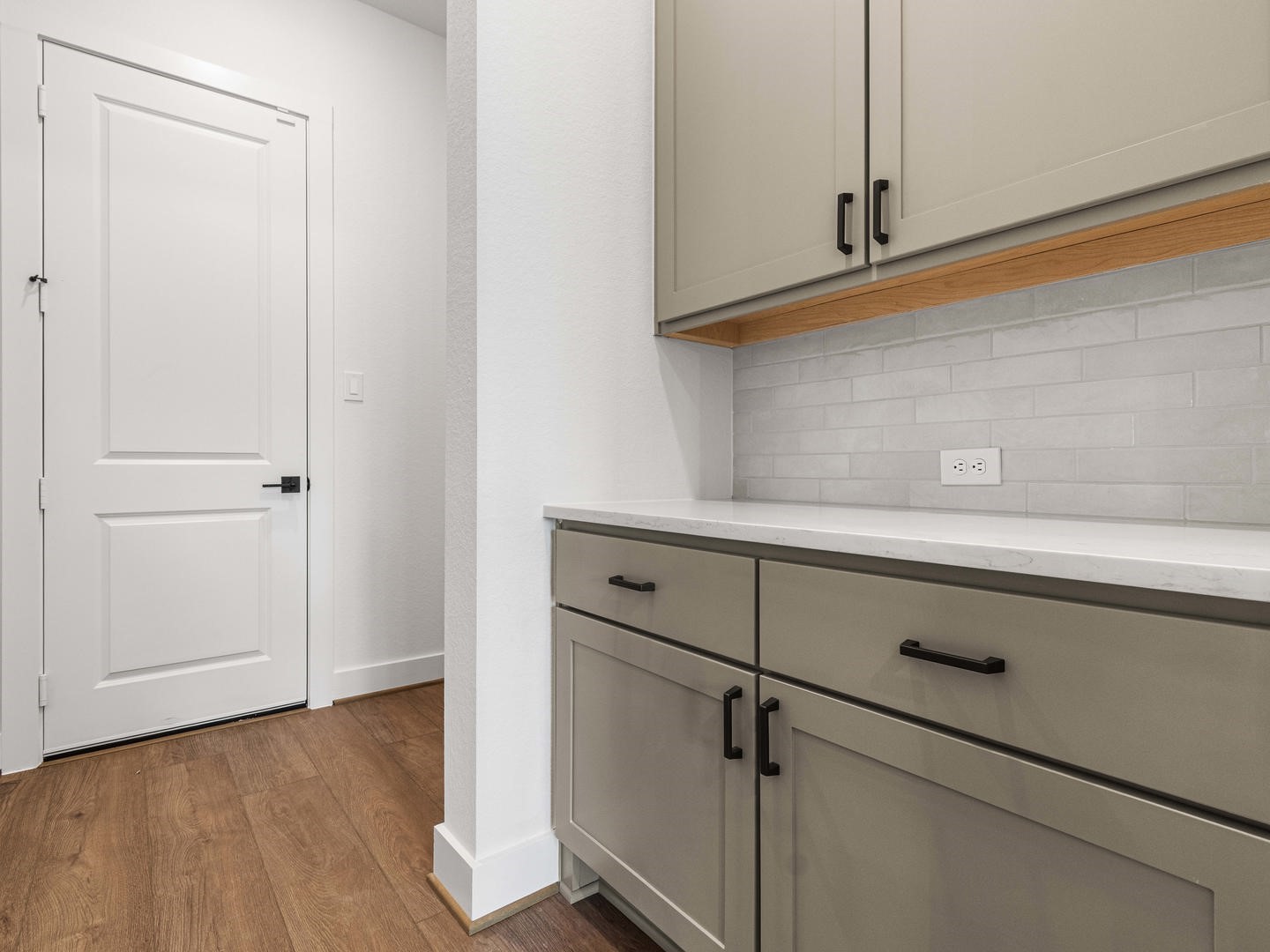 Woodhavyn_Fenton_Classic_13_Kitchen_07