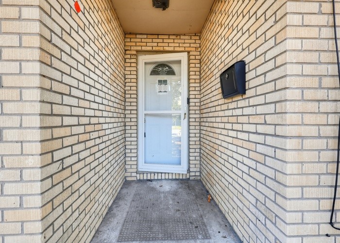 2109 Oaks Drive, Pasadena, TX 77502