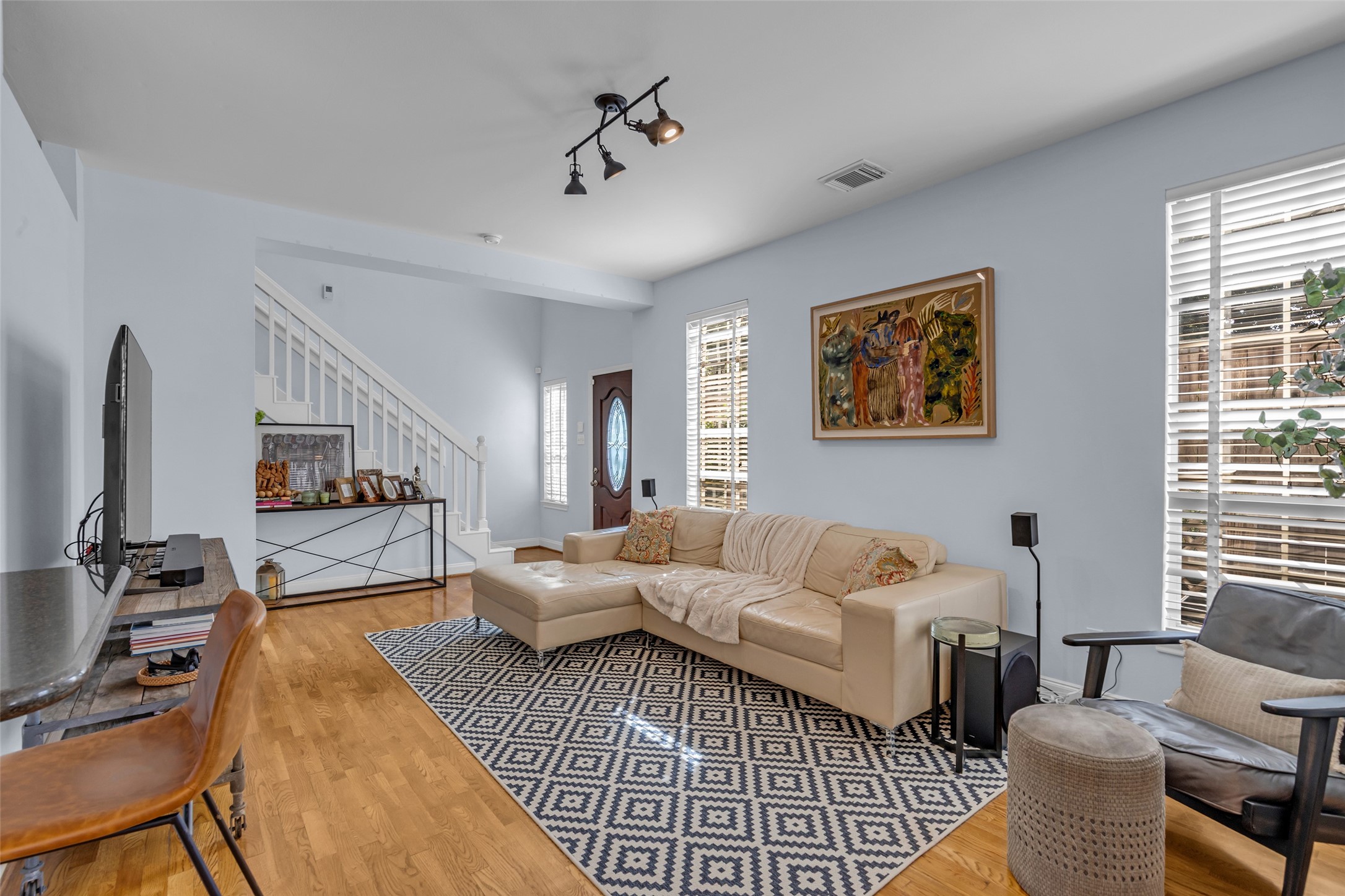 An abundance of natural light in the living room. An abundance of natural light in the living room.