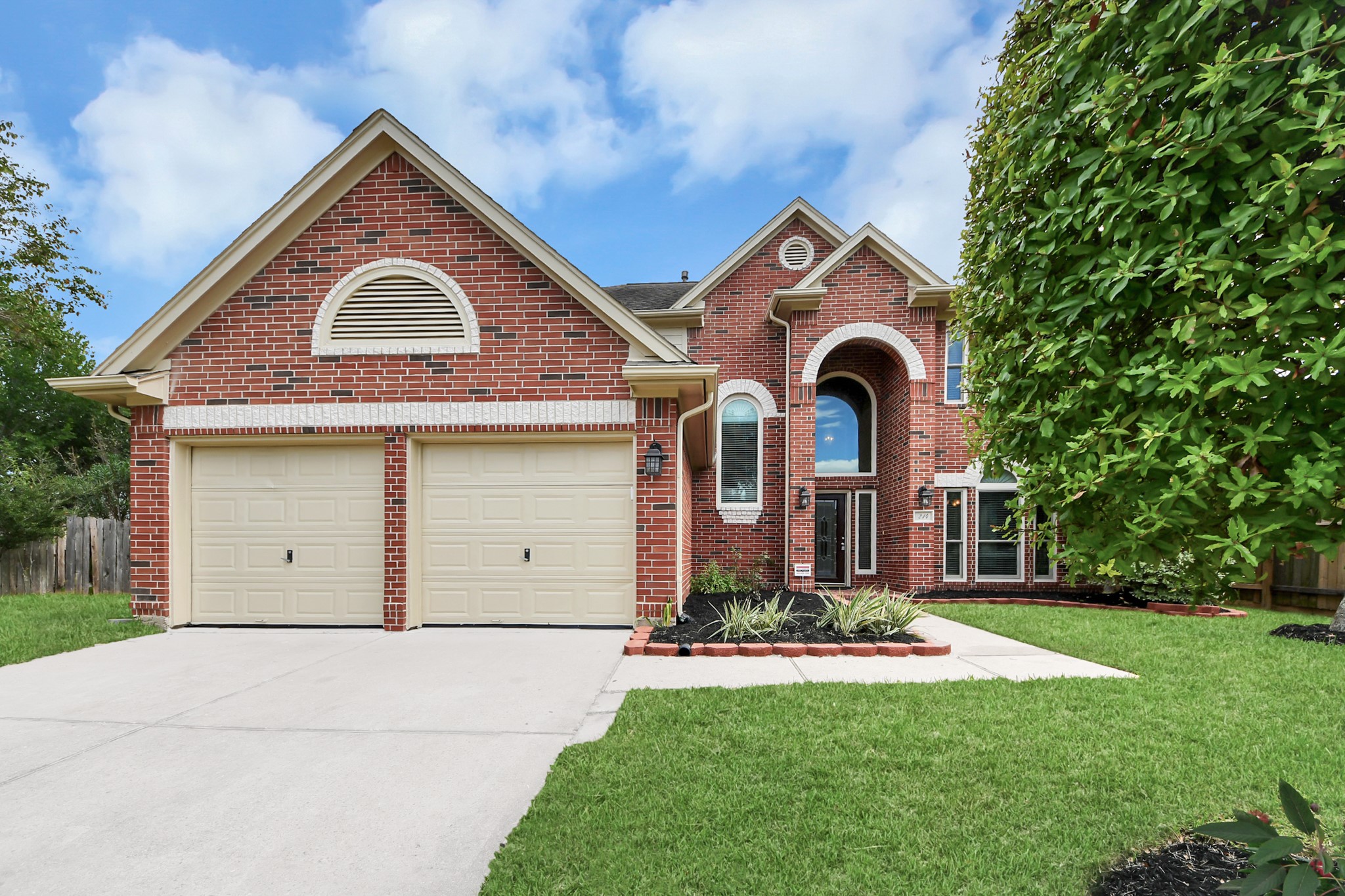 214 Willards Way, Stafford, TX 77477 214 Willards Way, Stafford, TX 77477