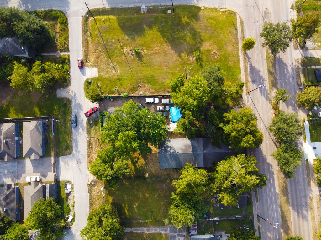 3216 Collingsworth Street, Houston, TX 77026