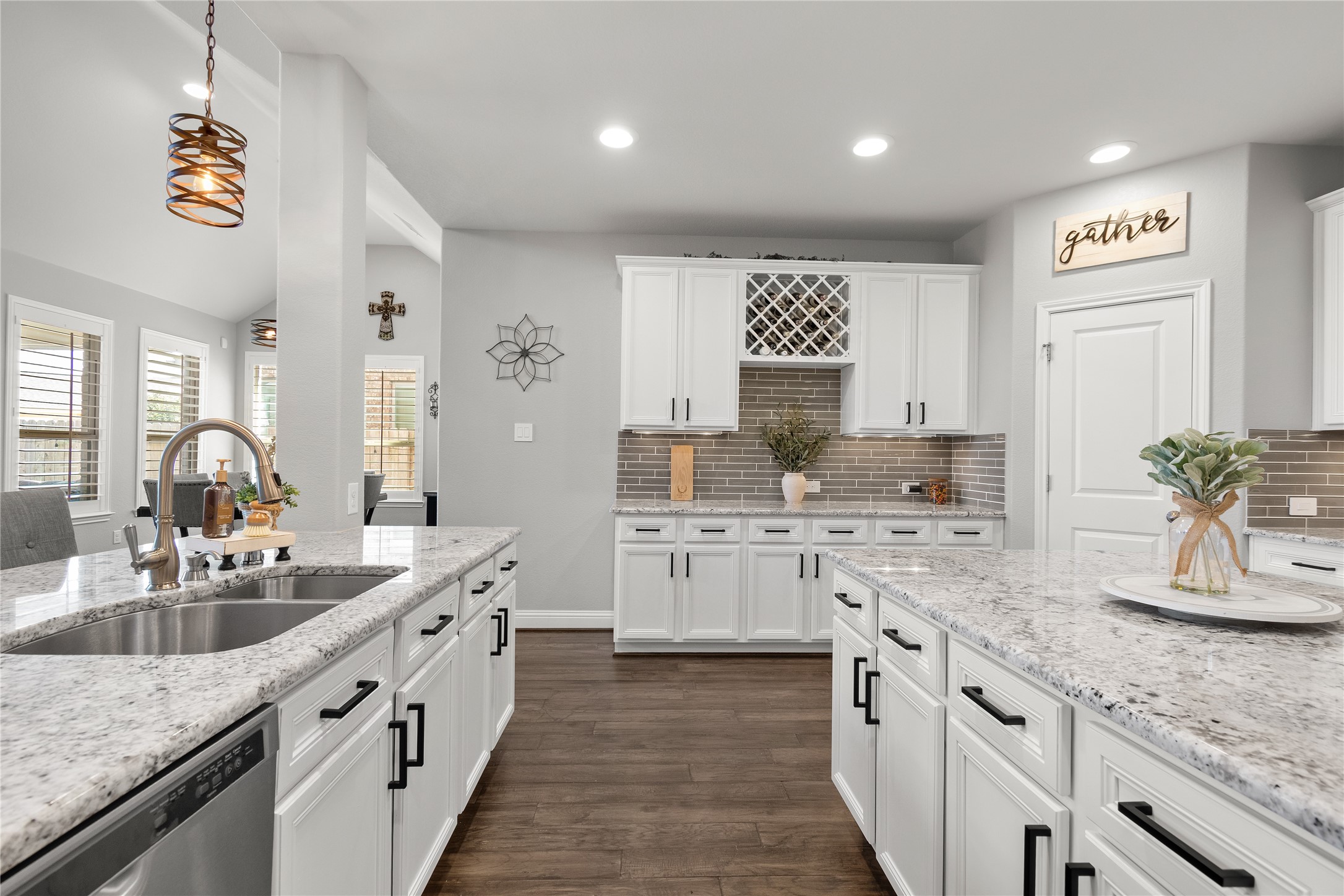 2609 Mystic Springs Lane, League City, TX 77573