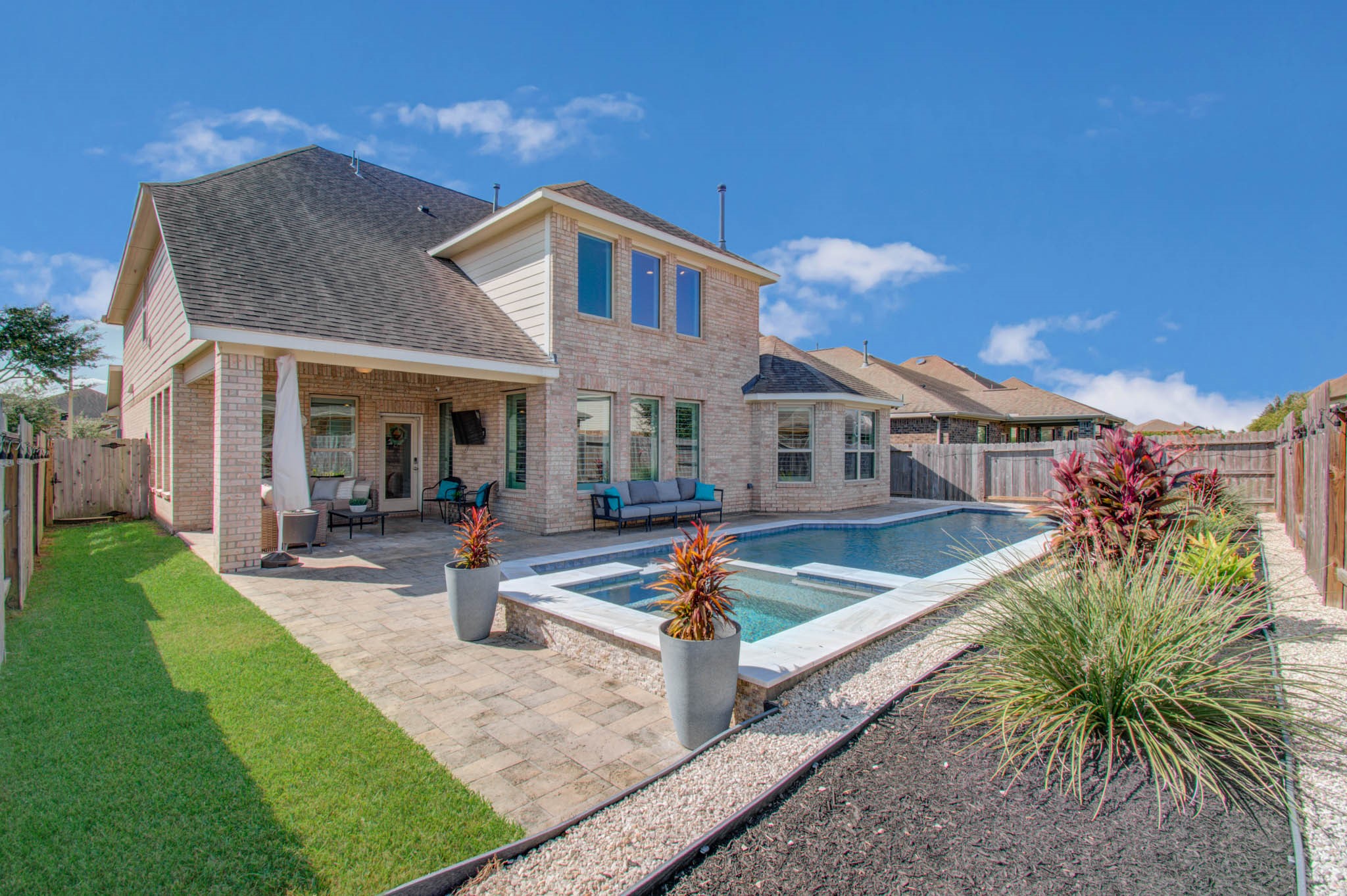 2609 Mystic Springs Lane, League City, TX 77573