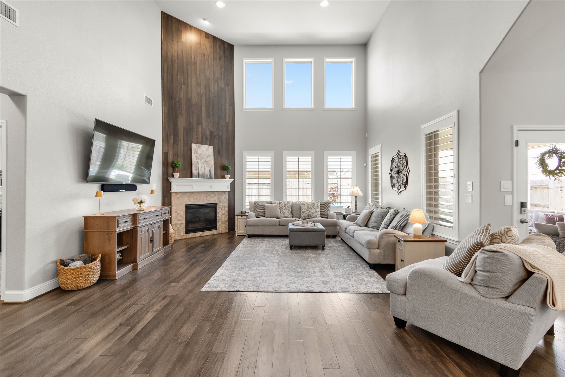 2609 Mystic Springs Lane, League City, TX 77573