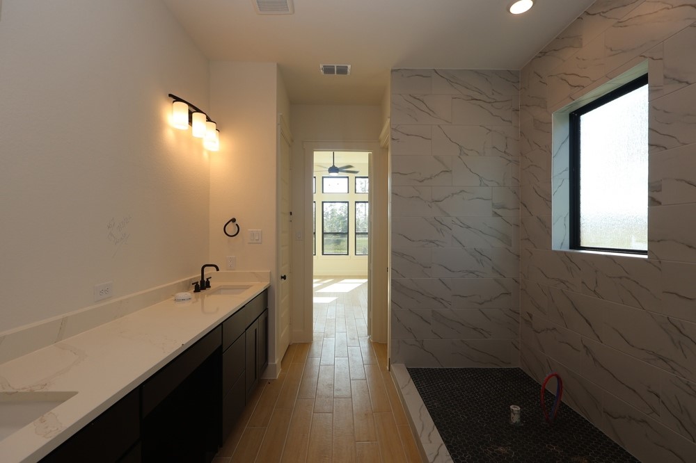 18442 Lovelier Lane, Conroe, TX 77302
