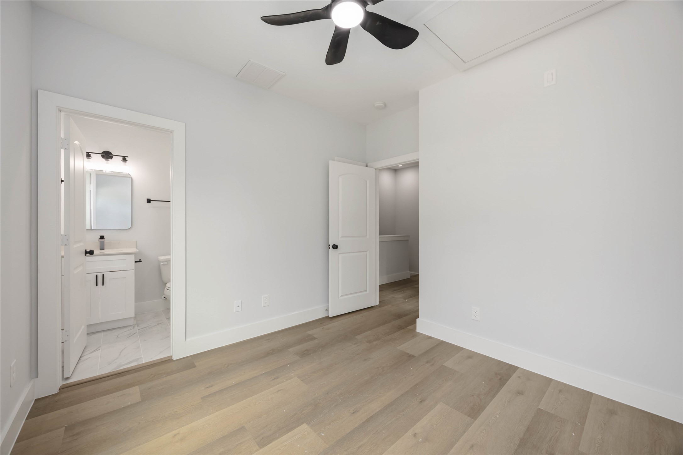 7611 Lawn Street, #C, Houston, TX 77088
