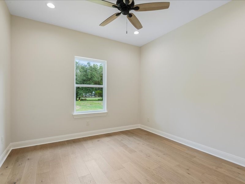 3411 Avenue J 1/2, Santa Fe, TX 77510