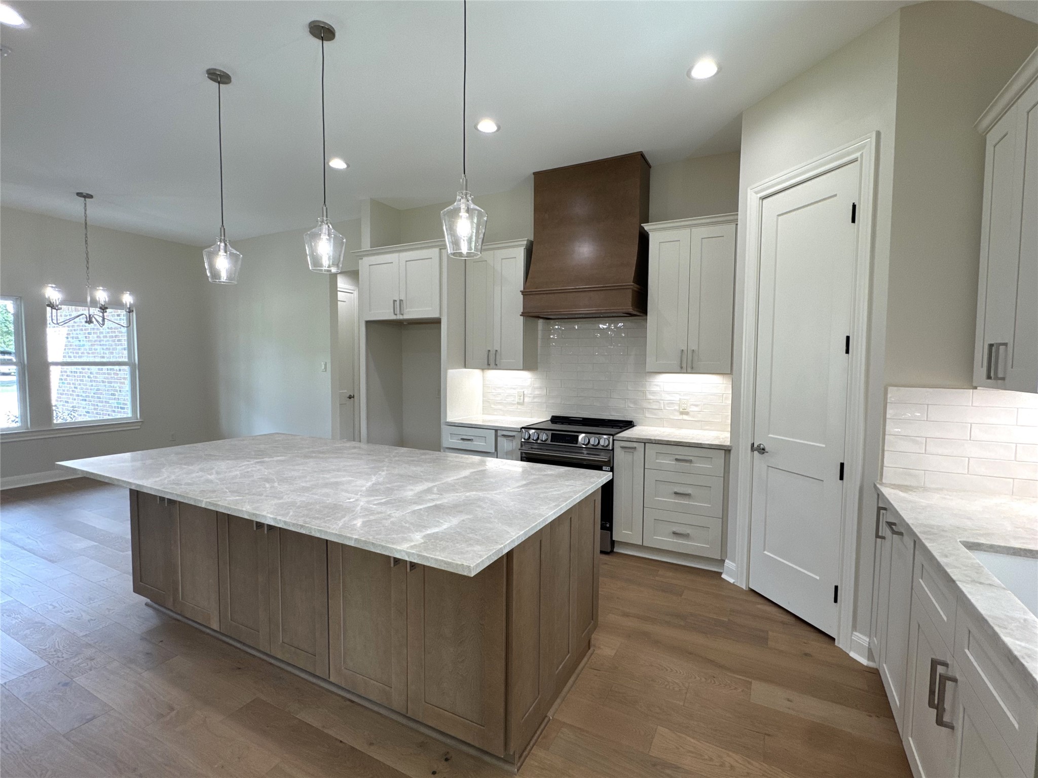 3411 Avenue J 1/2, Santa Fe, TX 77510