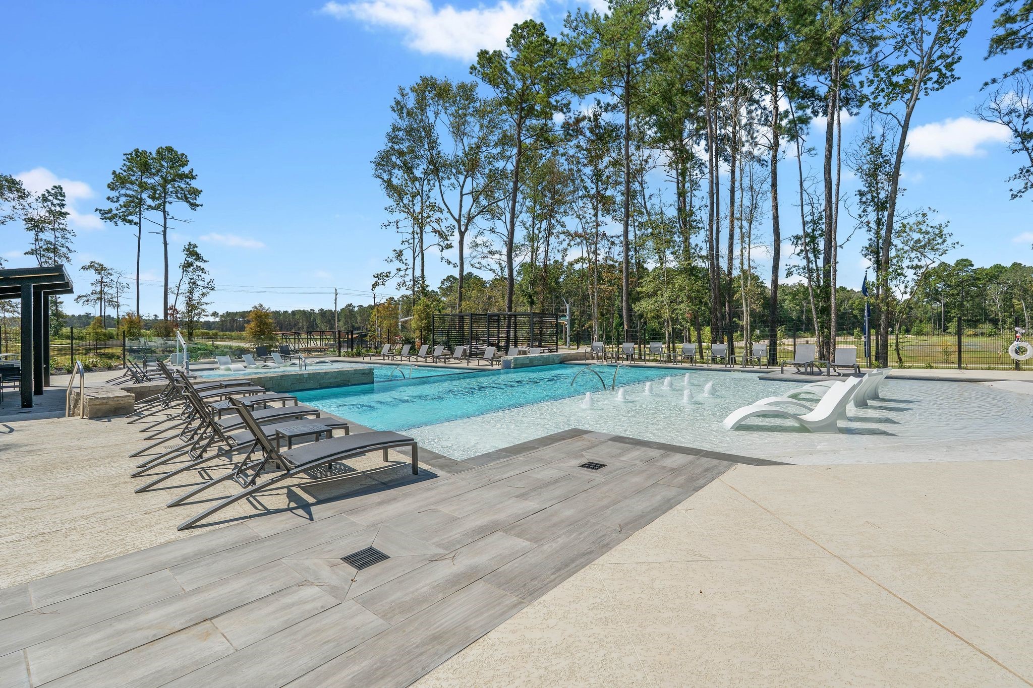 669 Iron Horse Drive, Conroe, TX 77303