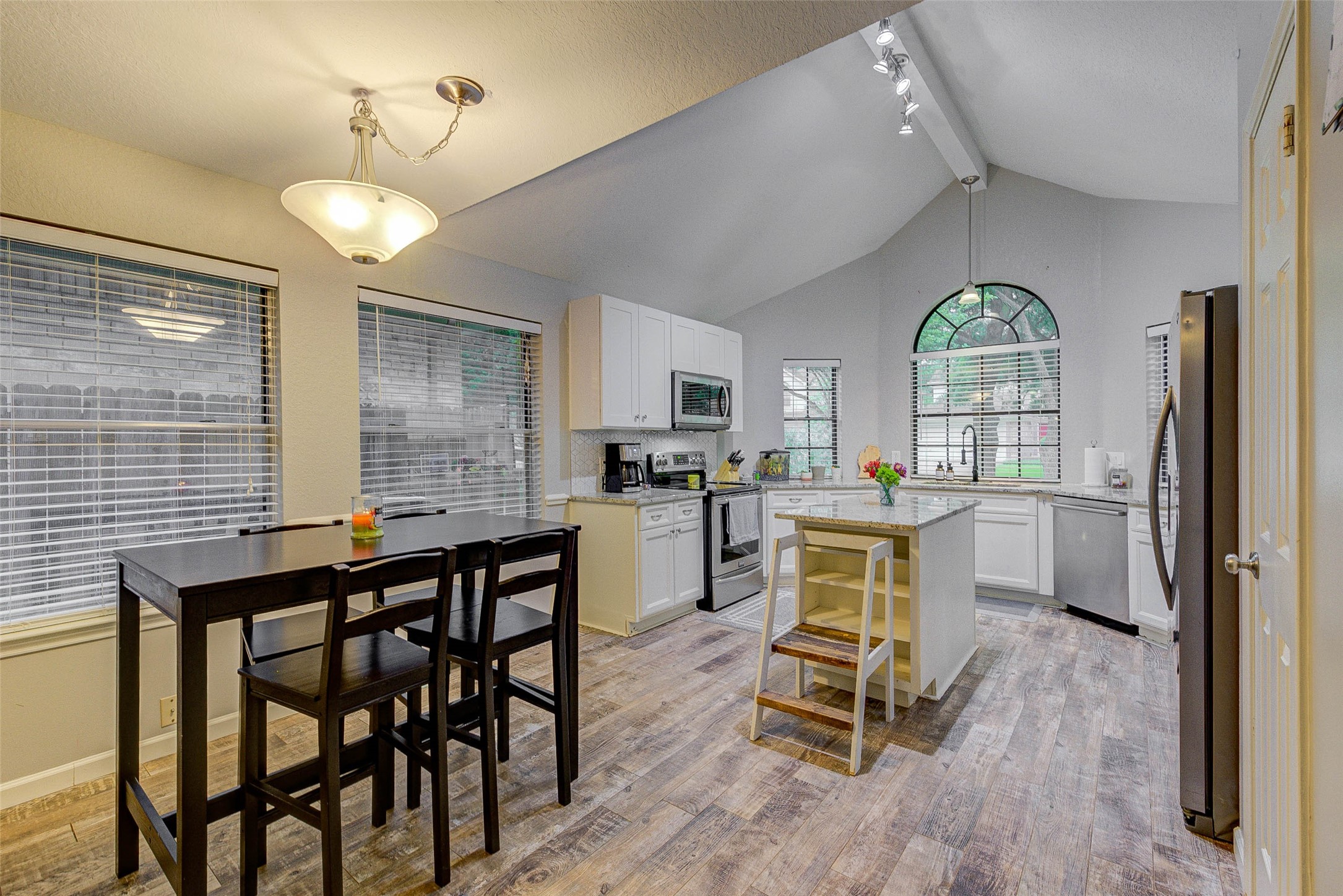 3335 Oak Branch Lane, Sugar Land, TX 77479