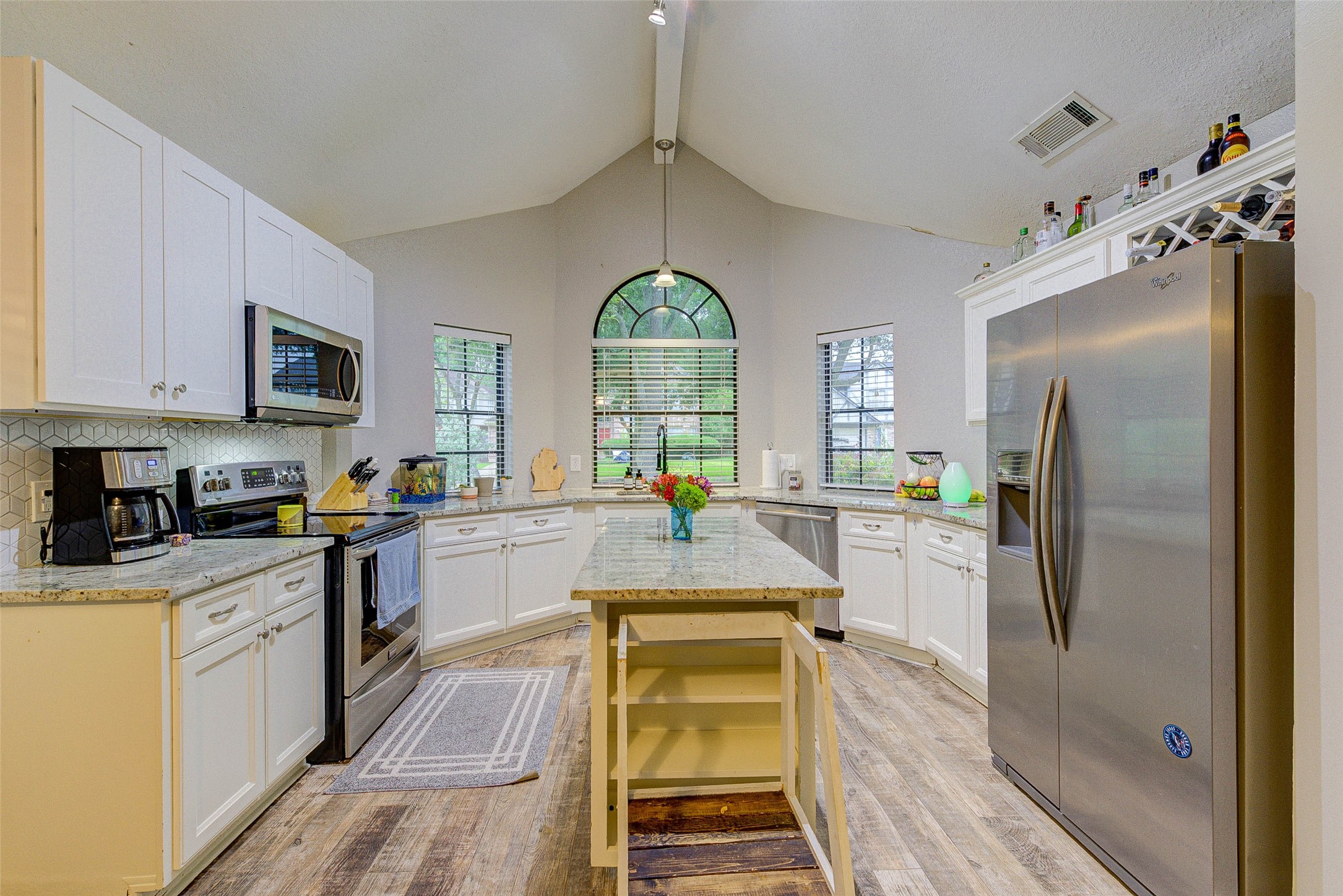 3335 Oak Branch Lane, Sugar Land, TX 77479 3335 Oak Branch Lane, Sugar Land, TX 77479