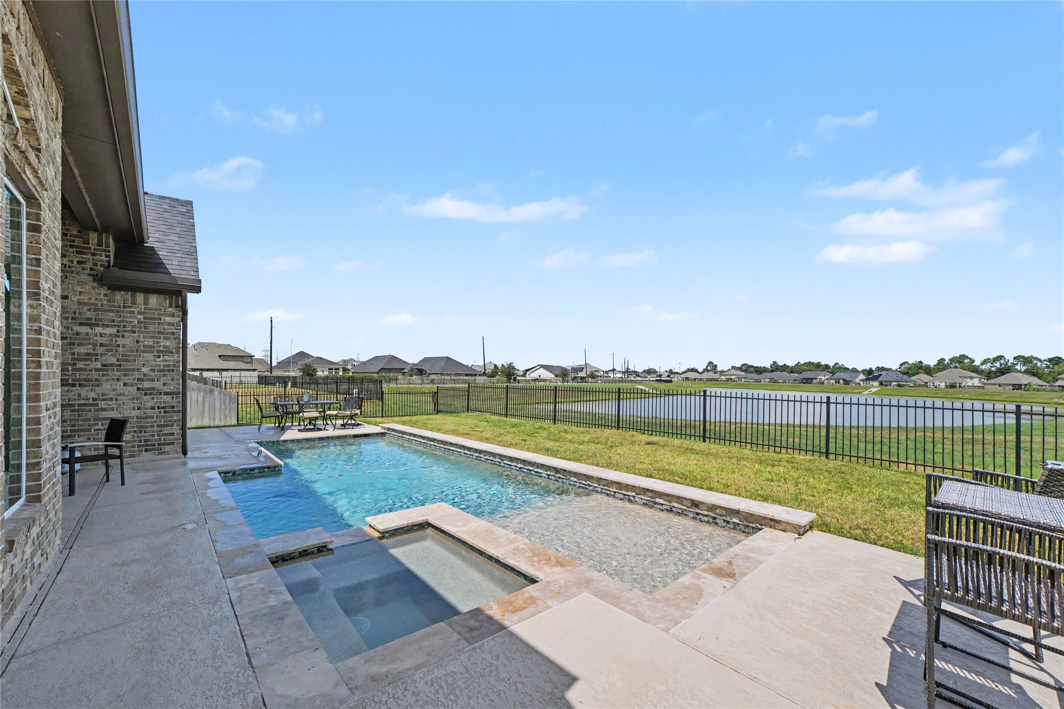 23511 Meritage Drive, Alvin, TX 77511