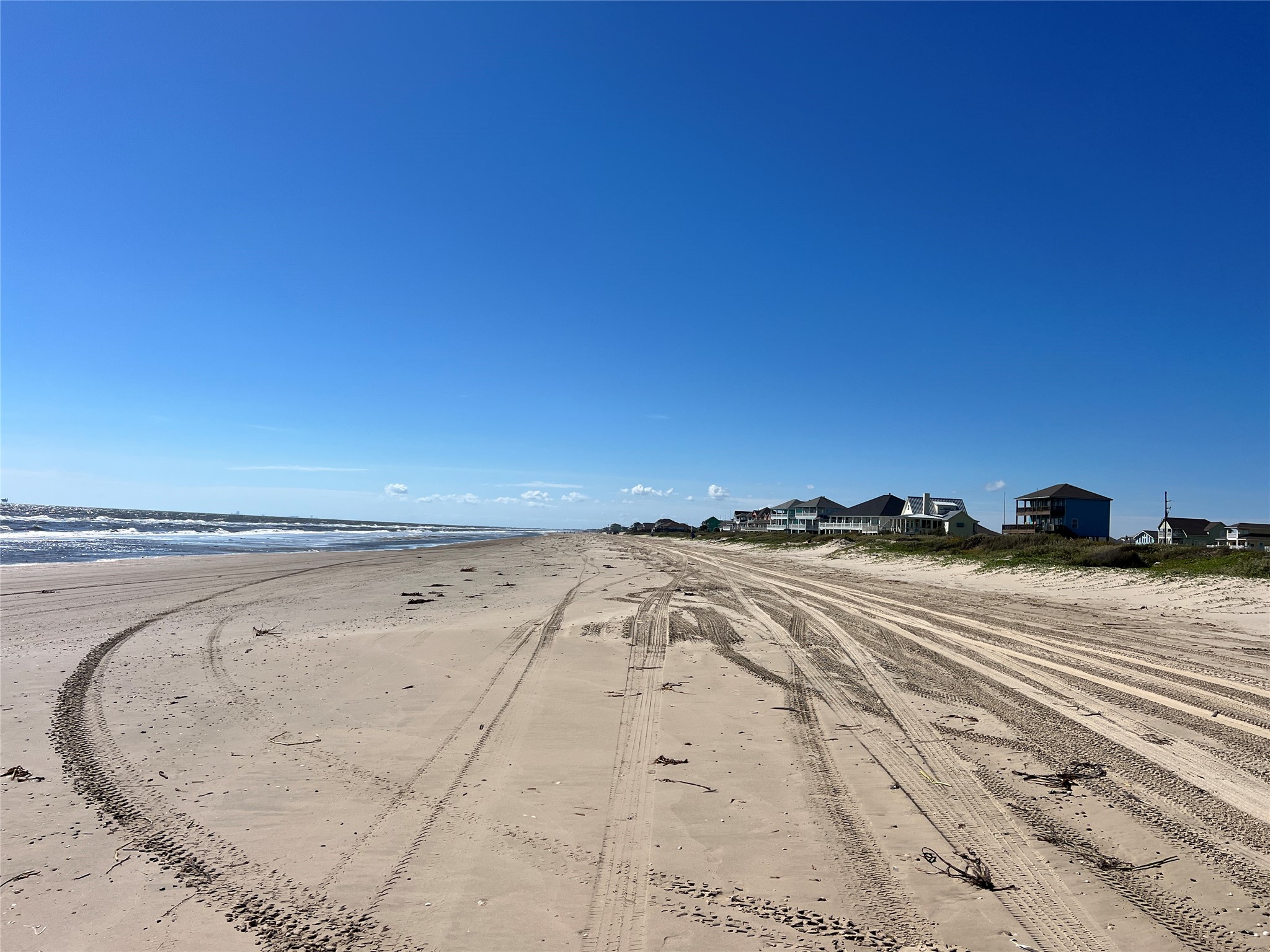 3170 Sea Castle Drive, Crystal Beach, TX 77650