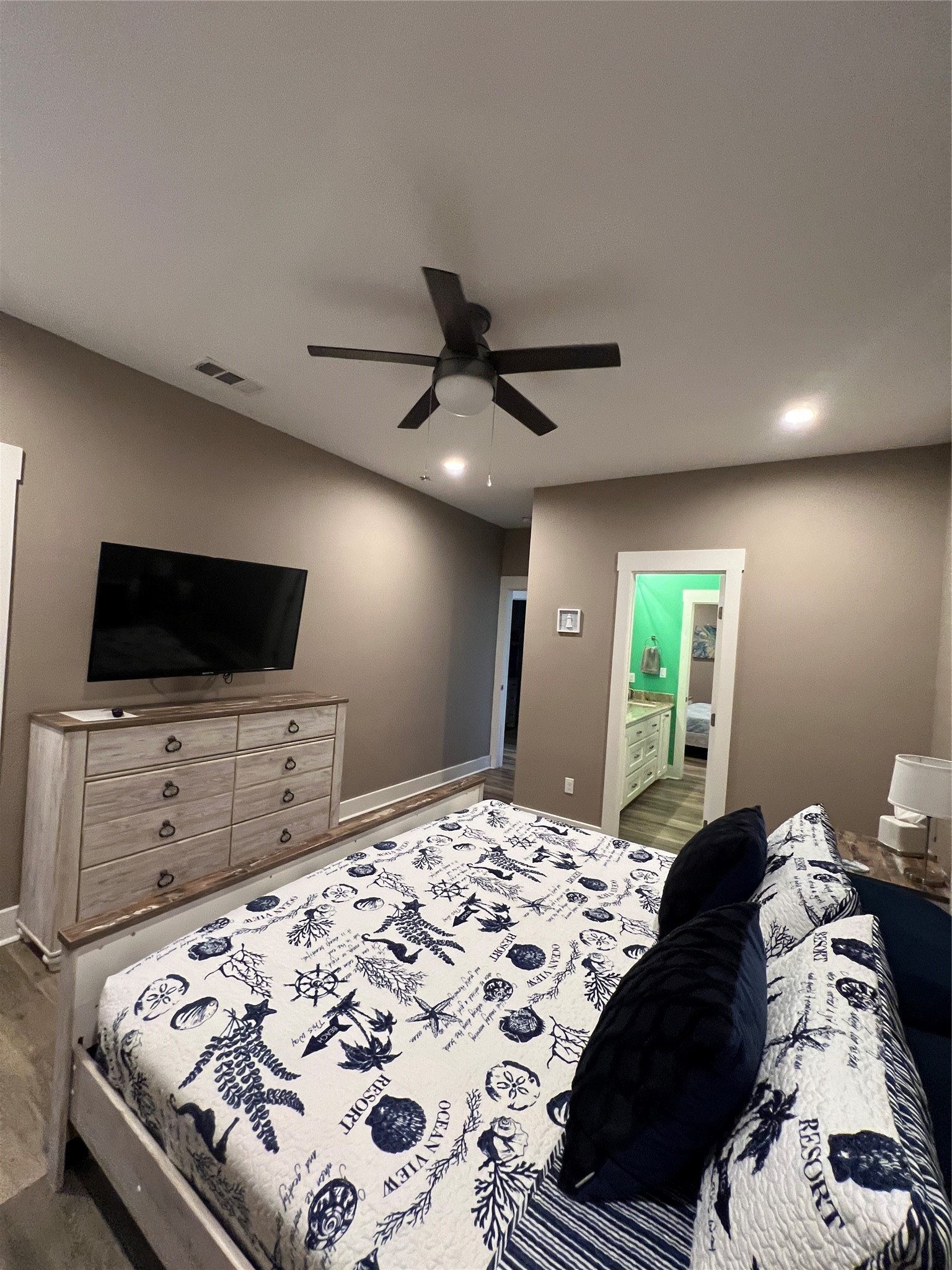 3170 Sea Castle Drive, Crystal Beach, TX 77650