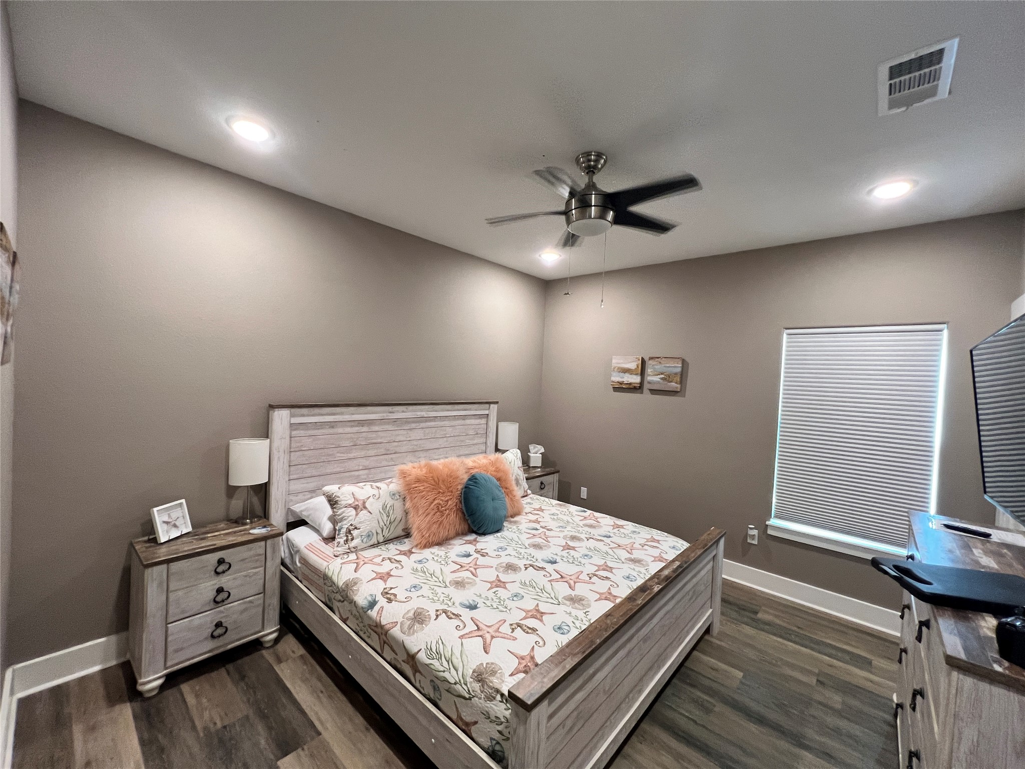 3170 Sea Castle Drive, Crystal Beach, TX 77650