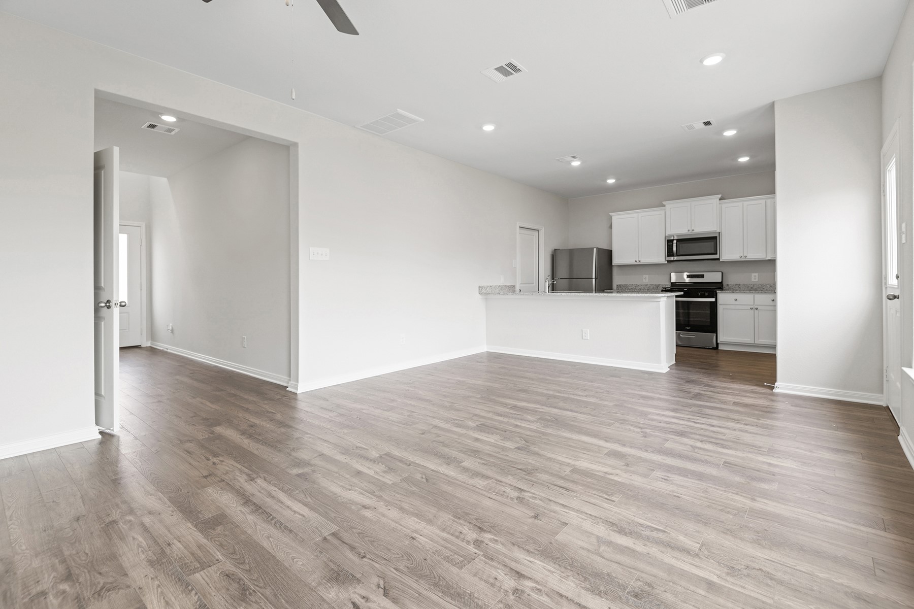 8314 Sunberry Shadow Drive Drive, Houston, TX 77016 8314 Sunberry Shadow Drive Drive, Houston, TX 77016