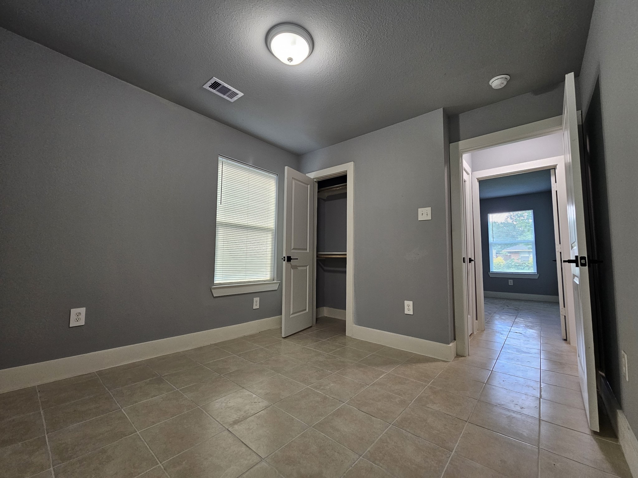 2129 Raspberry Lane, Pasadena, TX 77502