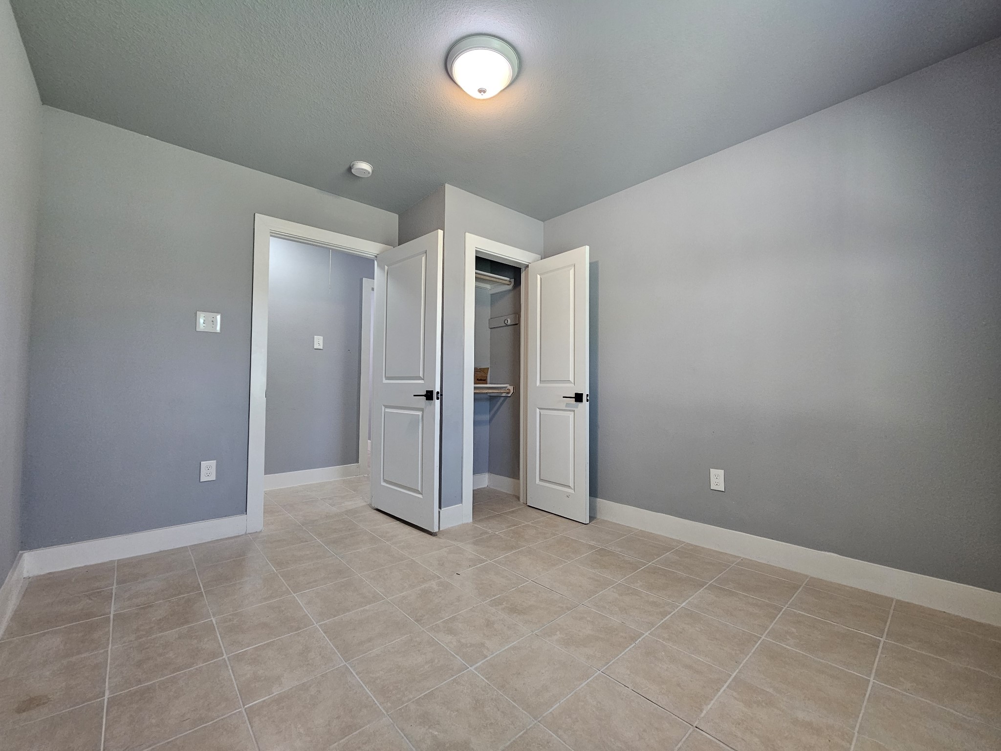2129 Raspberry Lane, Pasadena, TX 77502