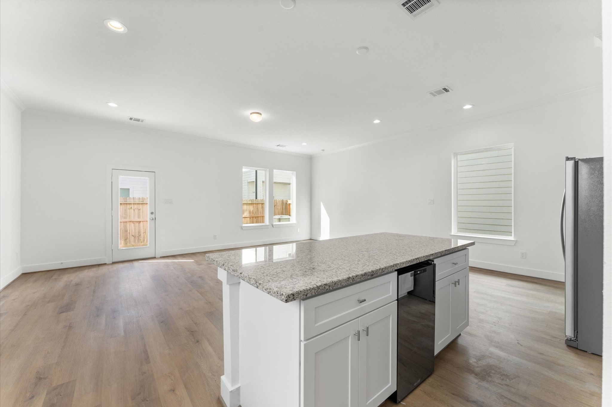 Photos are from another home completed with the same floor planPhotos are from another home completed with the same floor plan