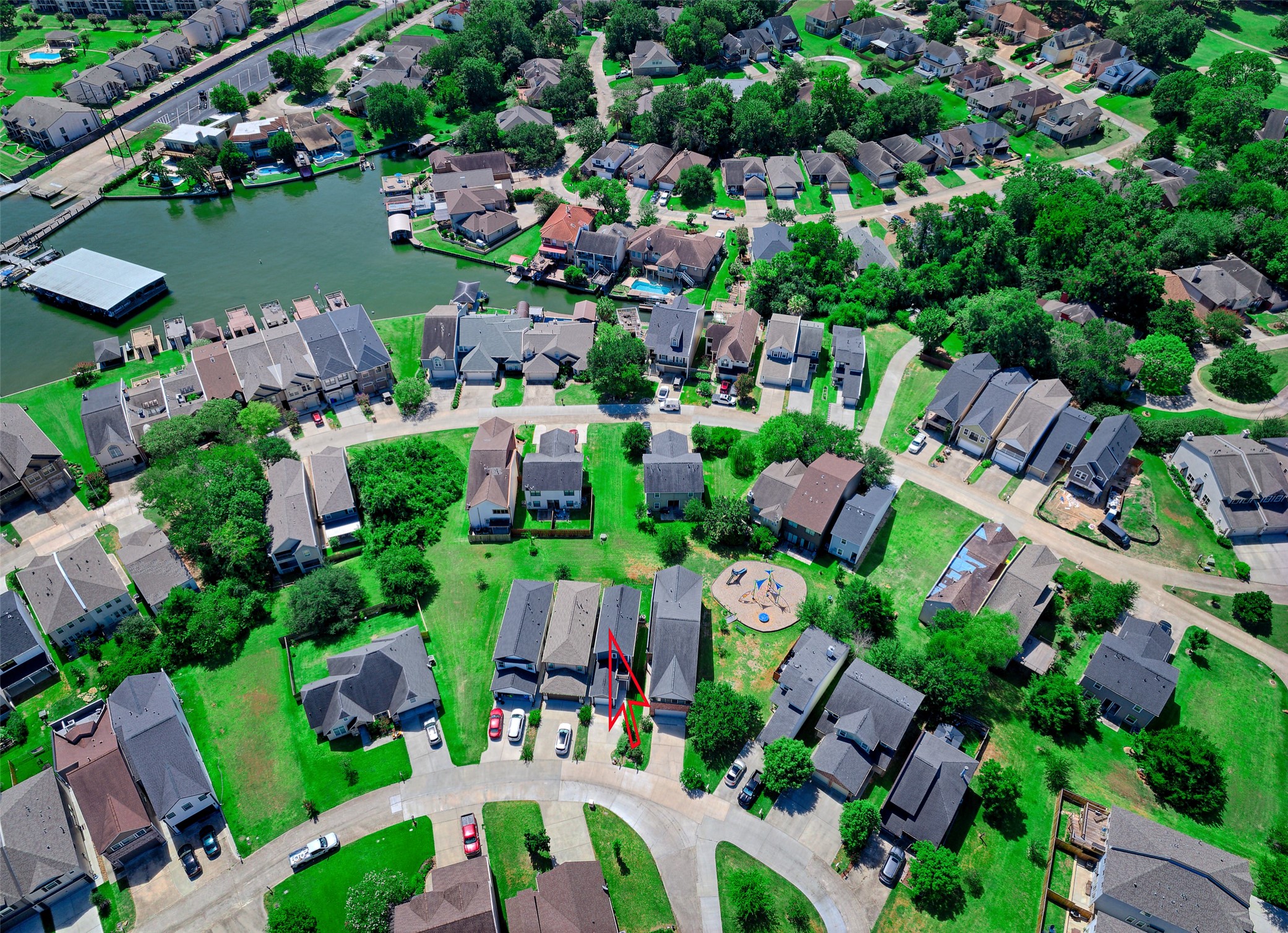 132 Capetown Circle, Montgomery, TX 77356