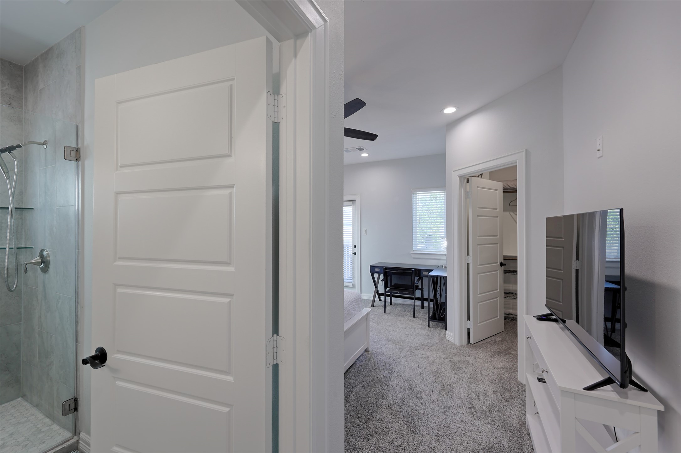 132 Capetown Circle, Montgomery, TX 77356