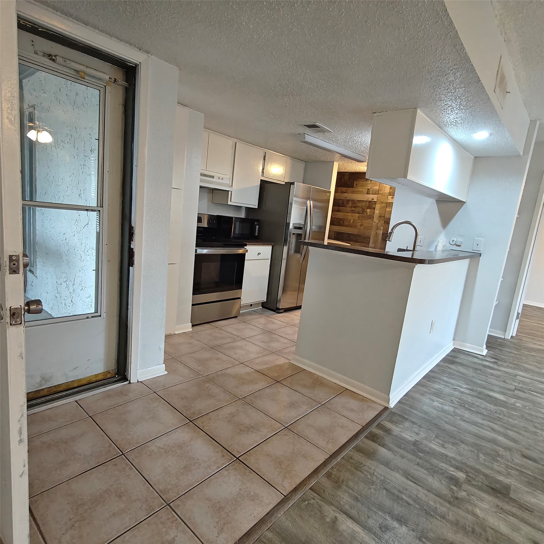 260 El Dorado Boulevard, #808, Houston, TX 77598