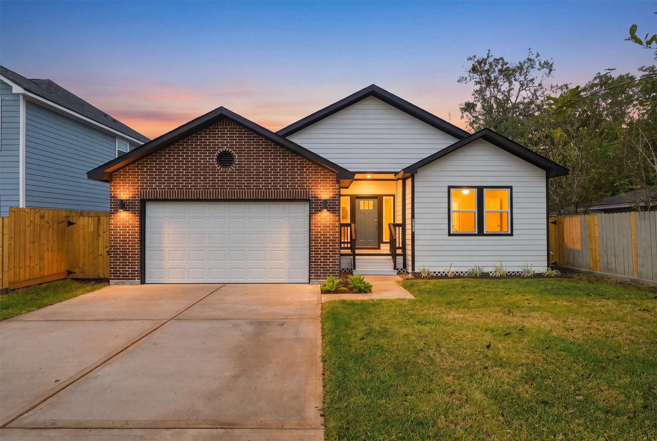 3027 Friar Point Road, Houston, TX 77051 3027 Friar Point Road, Houston, TX 77051